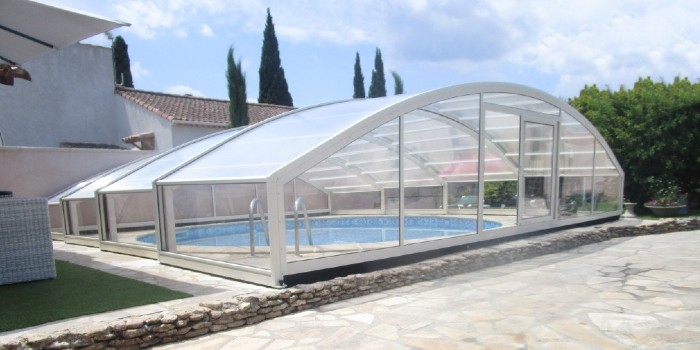Dôme et abri de piscine ronde